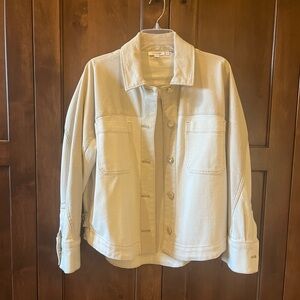 Chico's NWOT Tan Stretch Denim Jacket, Two-Toned/ Metal Buttons, Size 2